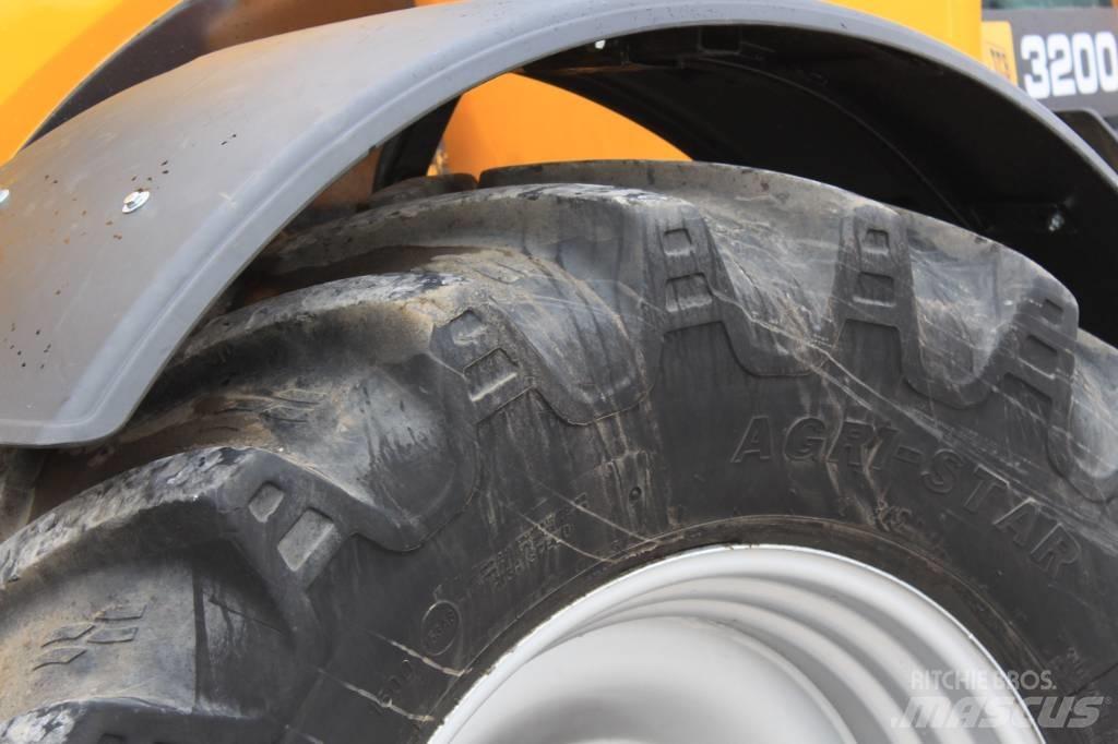 JCB Fastrac 3200 Traktorer
