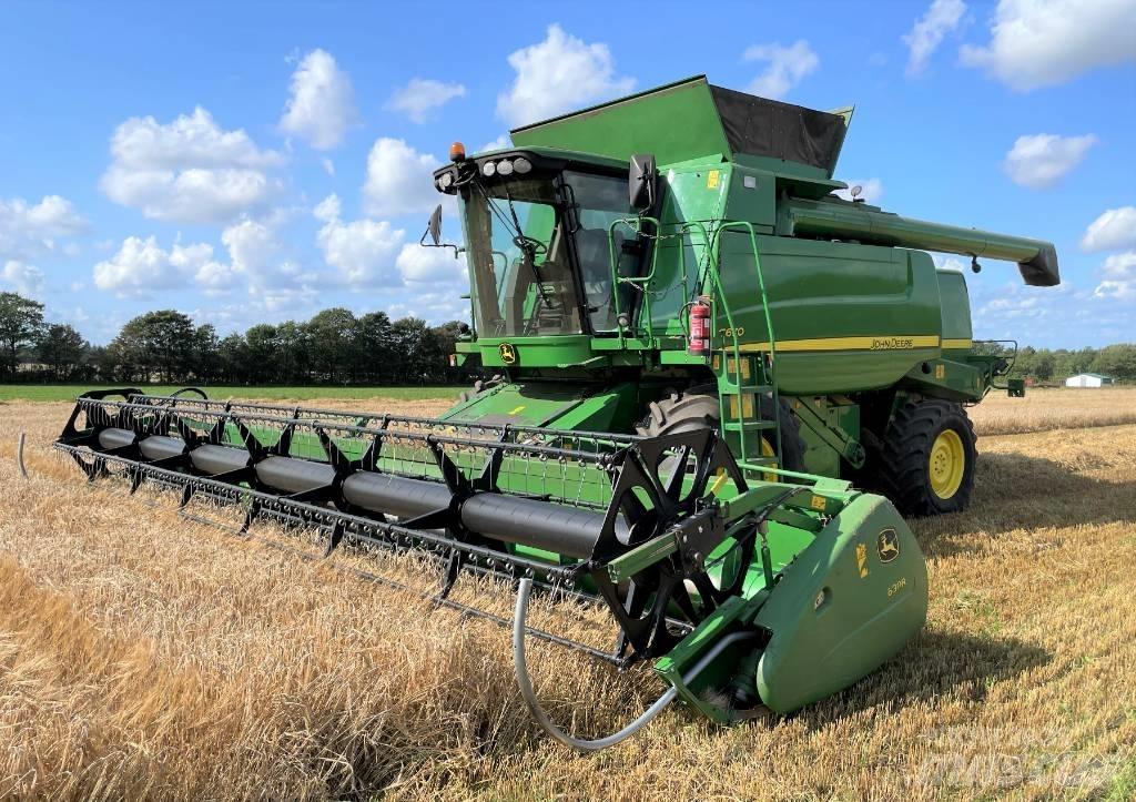 John Deere T670 Skurtreskere