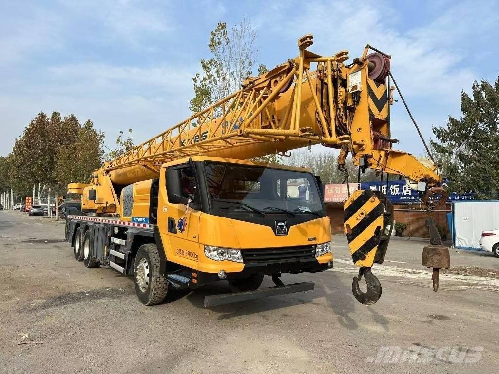 XCMG XCT25 Allterreng kraner