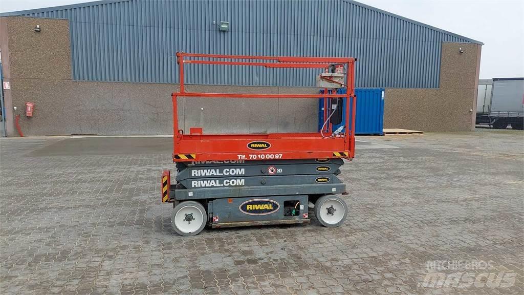 SkyJack SJIII3220 Sakselifter