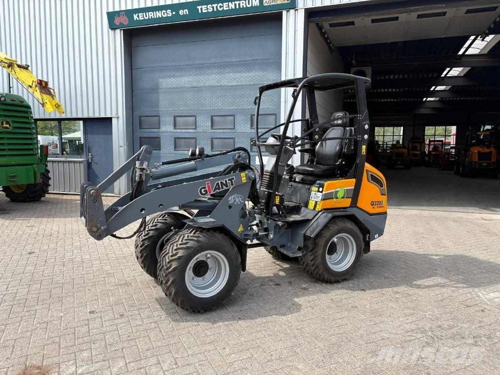 Giant G2200 E Xtra Minilastere