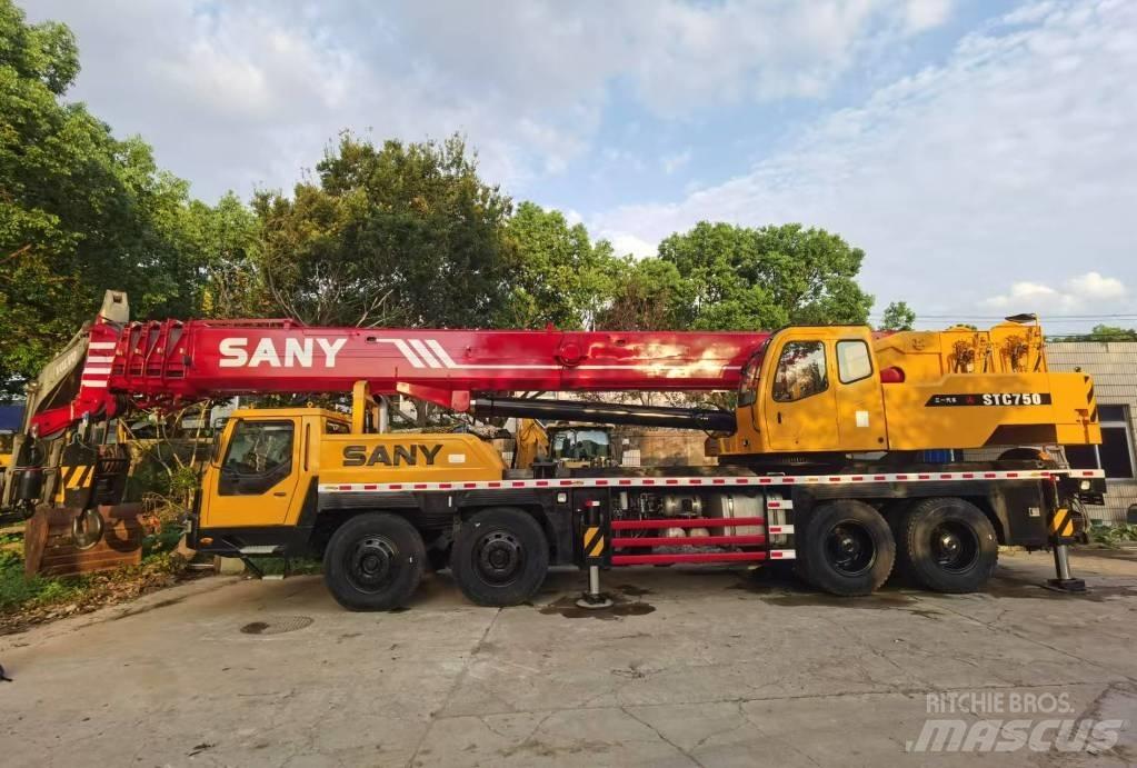 Sany STC750 Stillas, vinsjer og vareheiser