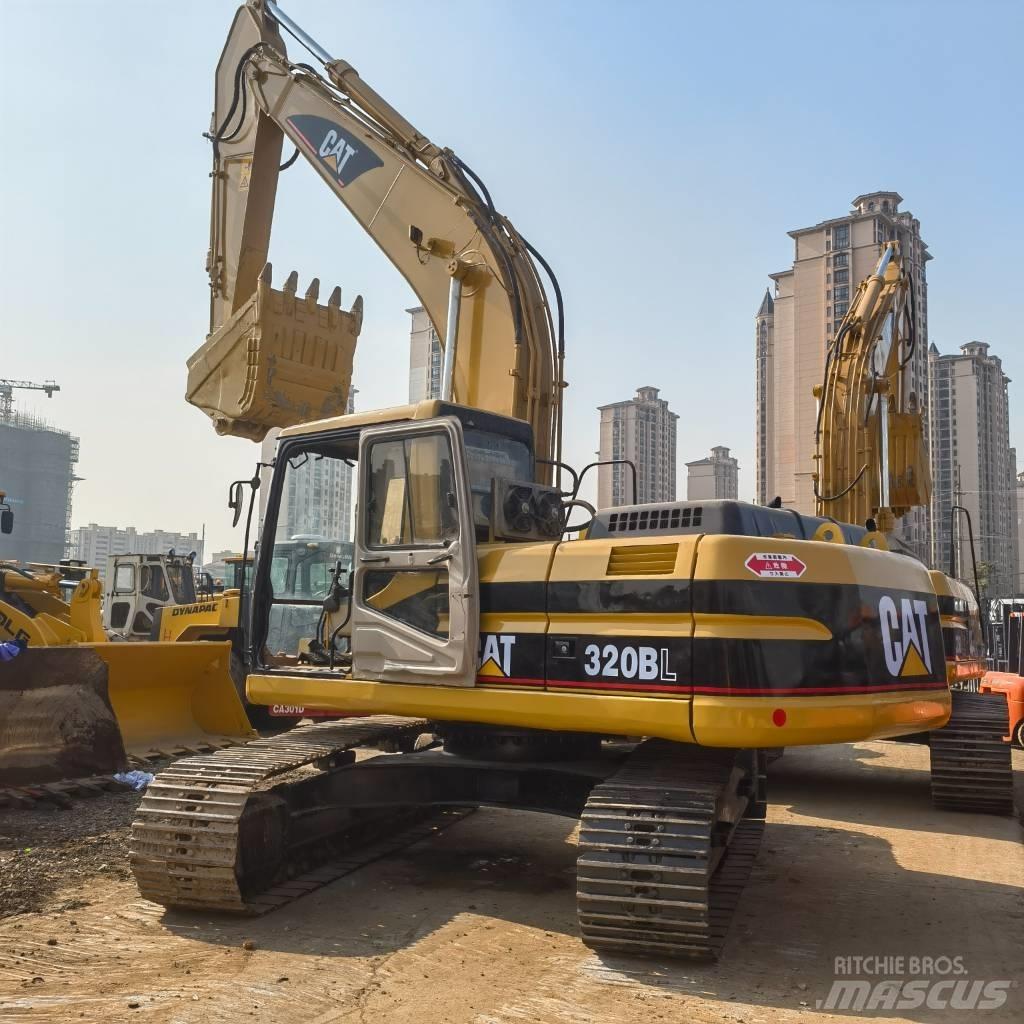 CAT 320 B L Beltegraver