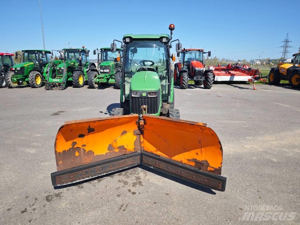 John Deere 3720 Kompakttraktorer