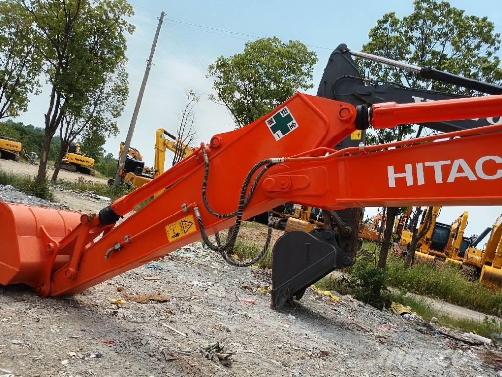 Hitachi ZX 200 Beltegraver