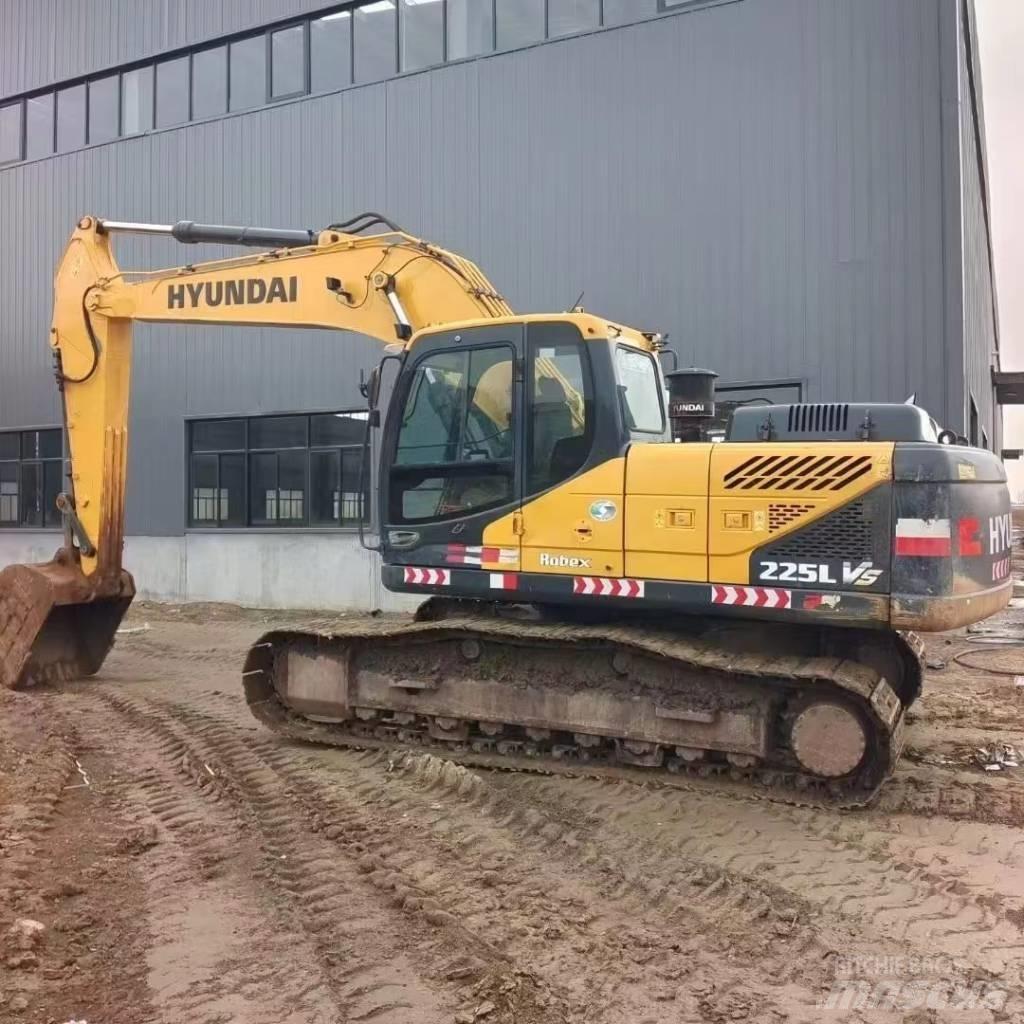 Hyundai R225LVS Hjulgravere