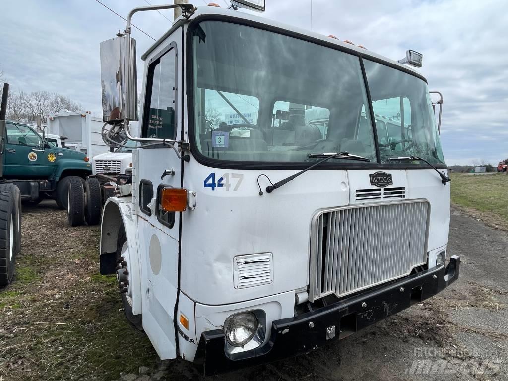 Autocar XPEDITOR Chassis