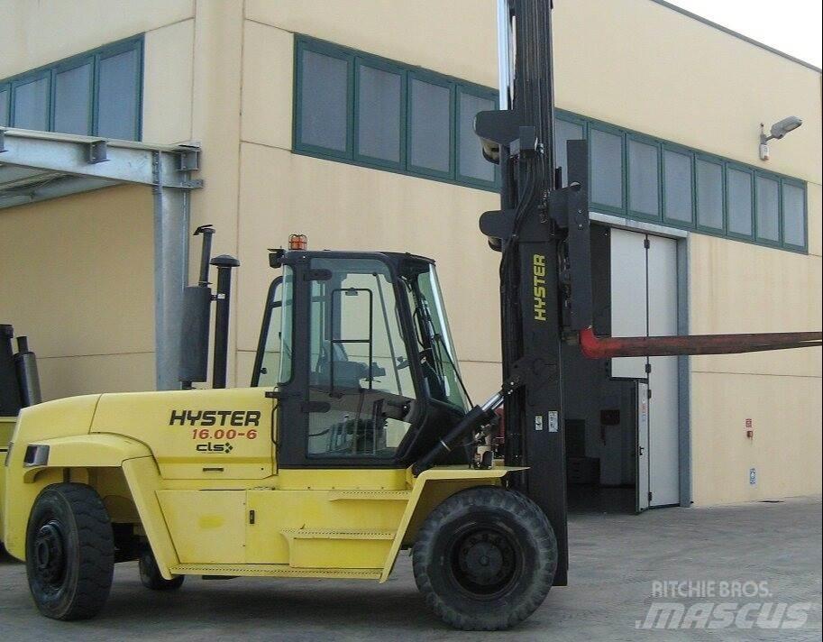 Hyster H16.00XM-6 Diesel Trucker