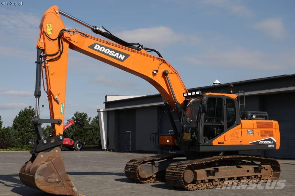 Doosan DX 225 LC-7 Beltegraver