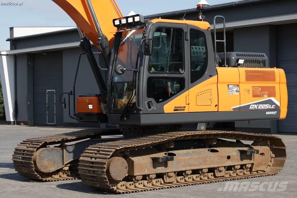 Doosan DX 225 LC-7 Beltegraver