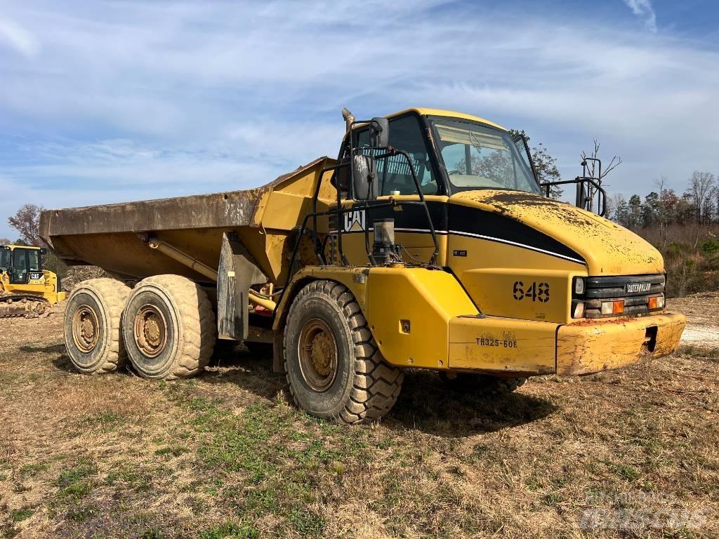 CAT 725 Rammestyrte Dumpere