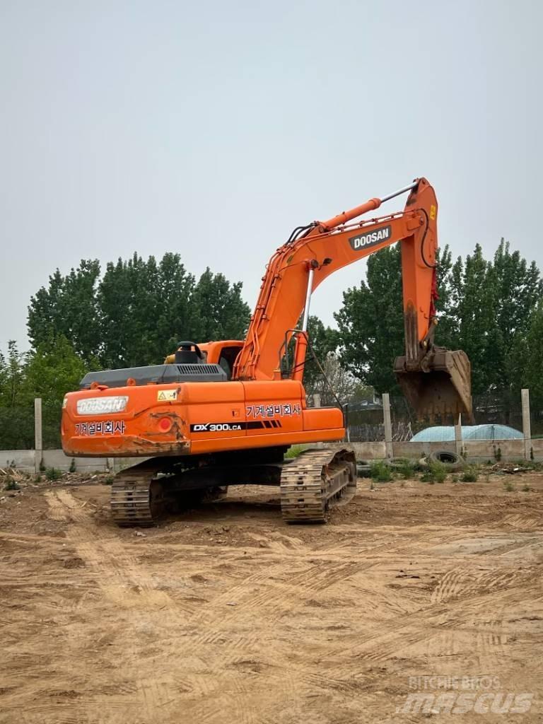Doosan DX300LCA Beltegraver