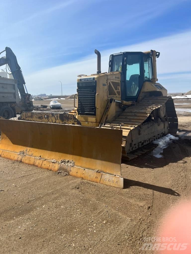 CAT D 6 N LGP Dozere Beltegående