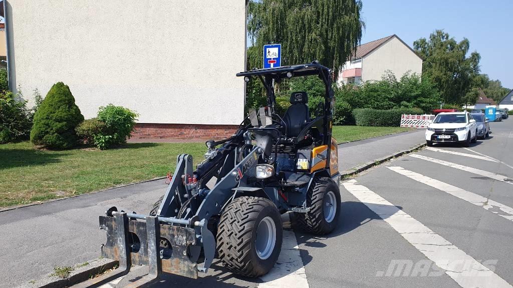 GiANT G 2500 X-Tra Hjullastere