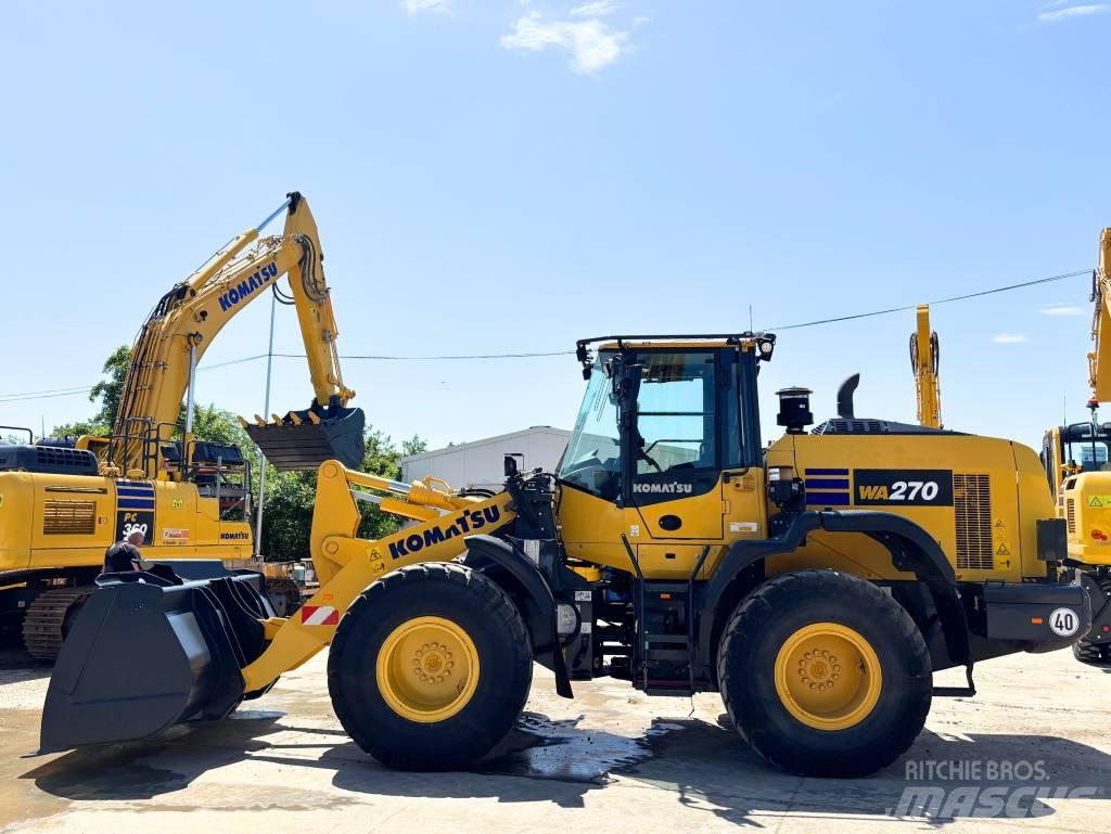 Komatsu WA270-8E0 Hjullastere