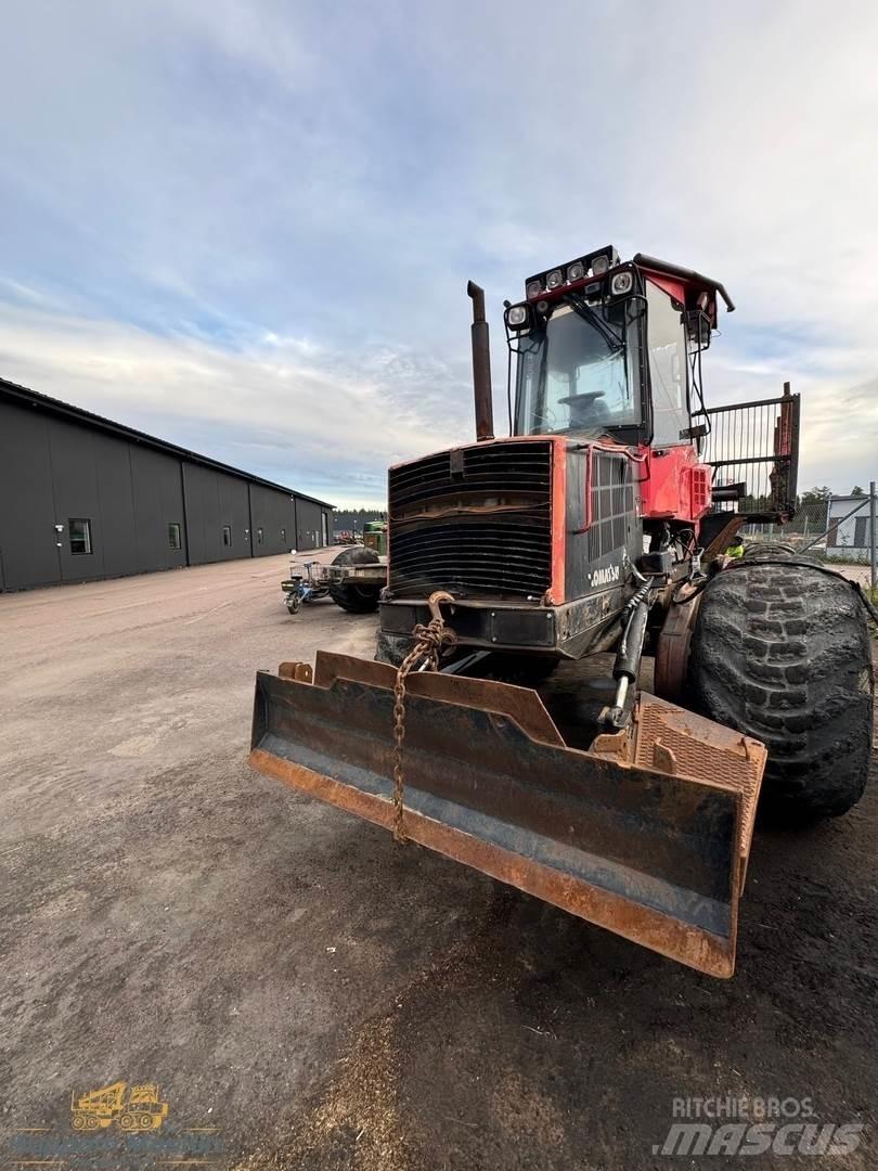 Valmet 890.3 Lassbærere