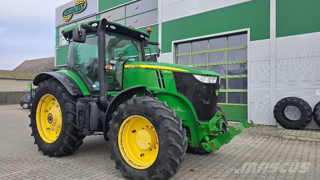 John Deere 7230 R Traktorer