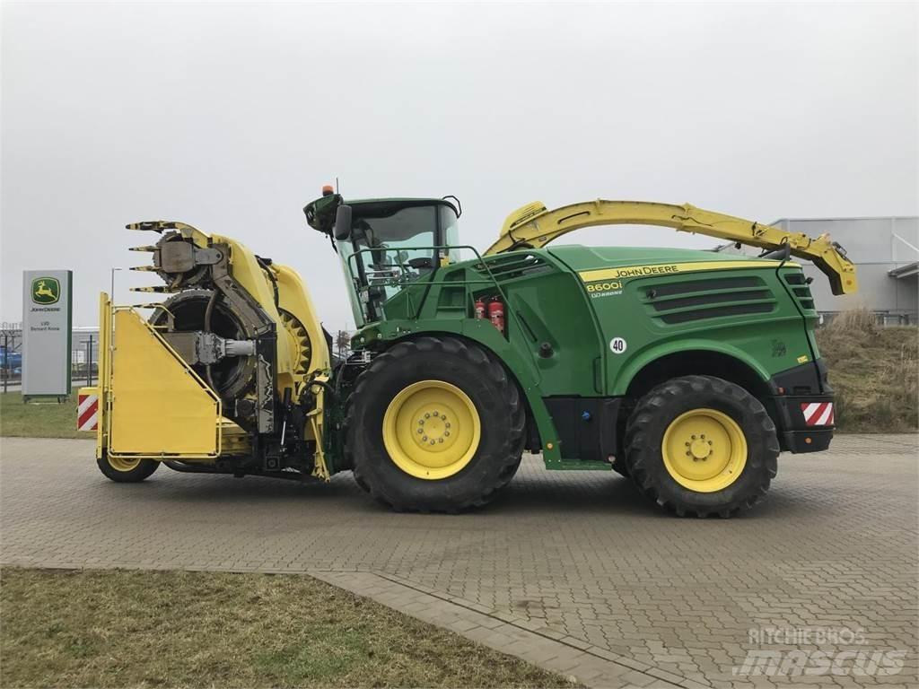 John Deere 8600 Selvdrevne fôrhøstere