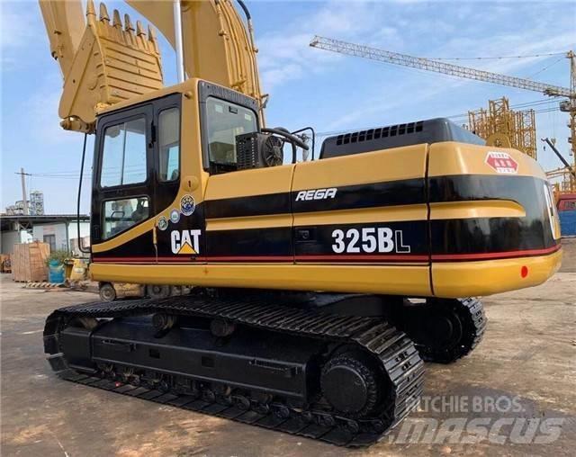 CAT 325 B L Beltegraver