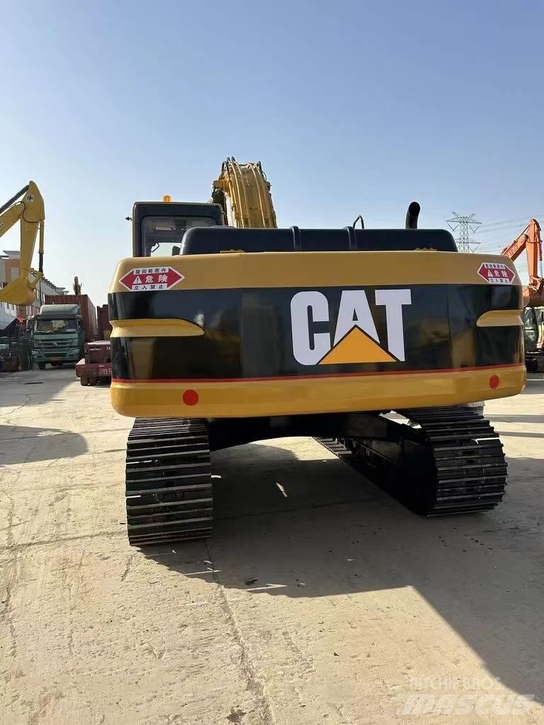 CAT 325 B L Beltegraver