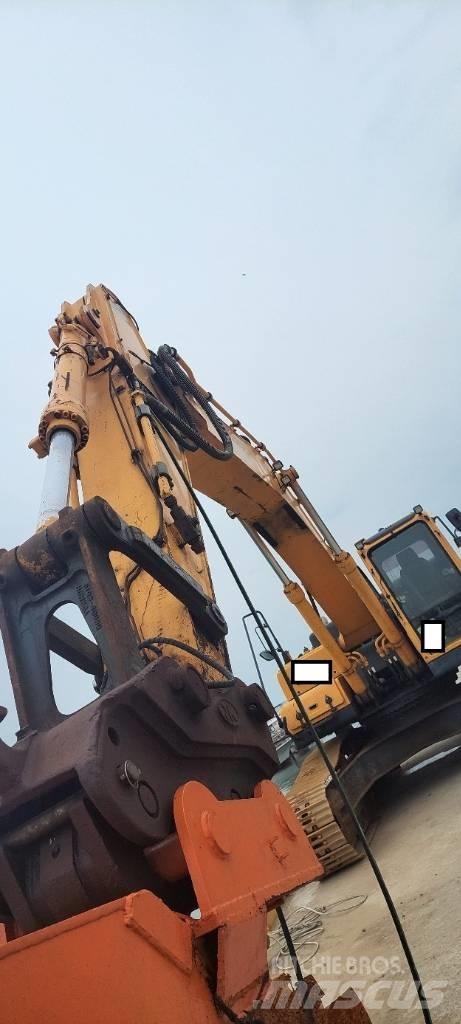 Hyundai Robex 300 LC Beltegraver