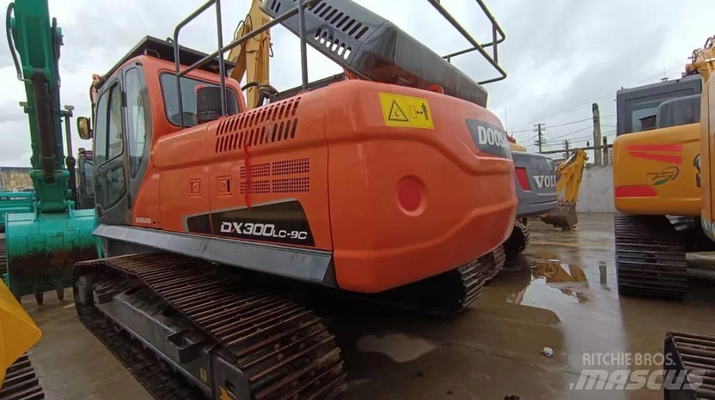 Doosan DX300 LC-9C Beltegraver