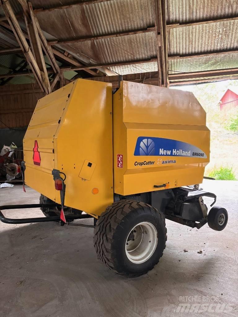 New Holland BR 6090 Rundballepresser