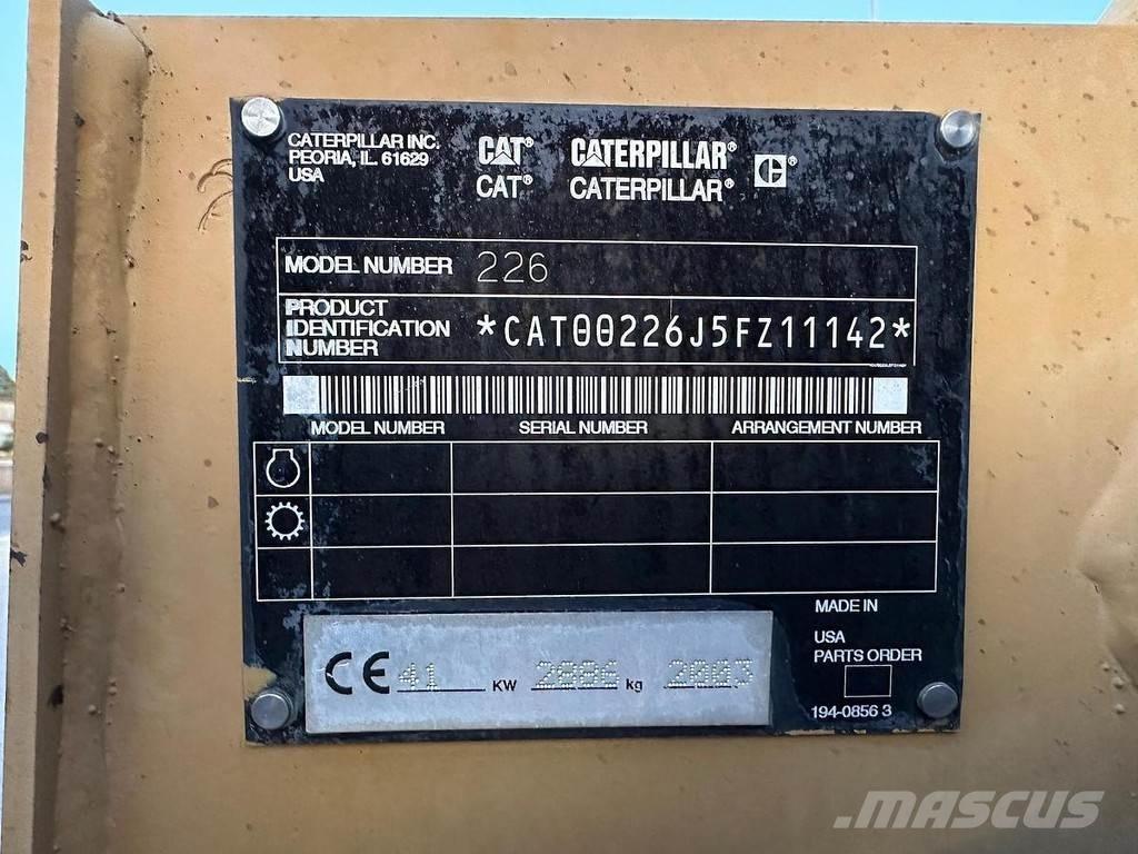 CAT 226BHF Minilastere