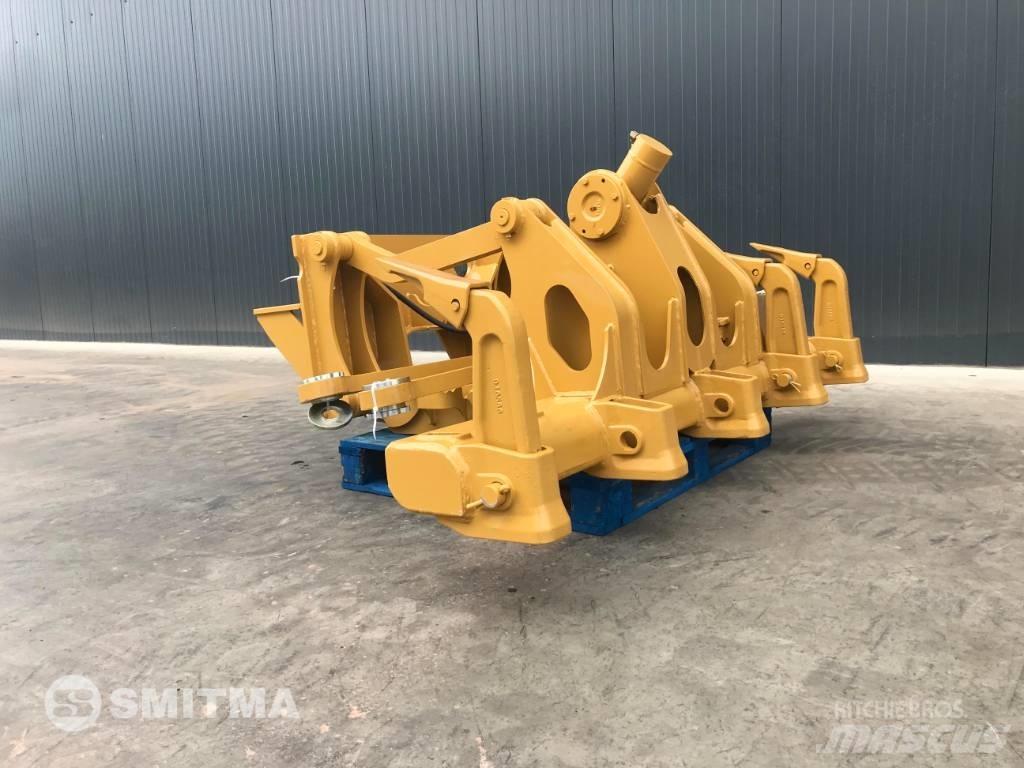 CAT 160M2 Rippere