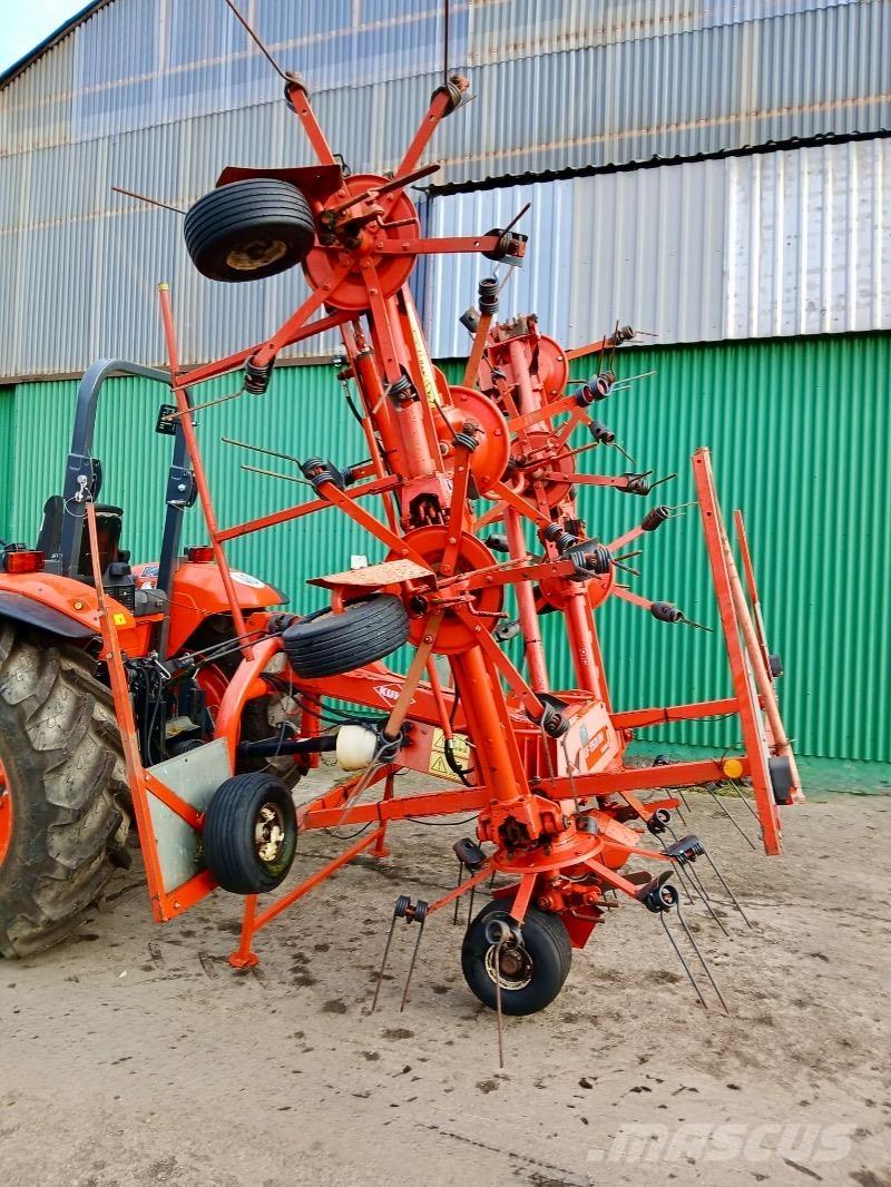 Kuhn GF8501 MH Raker og høyvendere