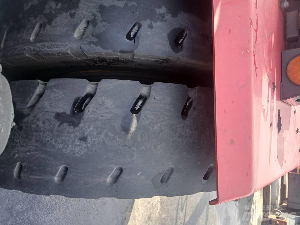 Kalmar DCG100-45ED7 Stortrucker