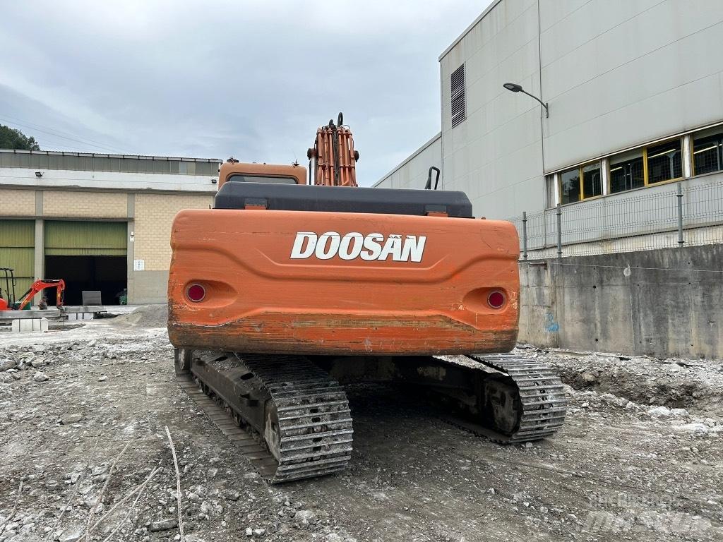 Doosan DX 255 LC Beltegraver