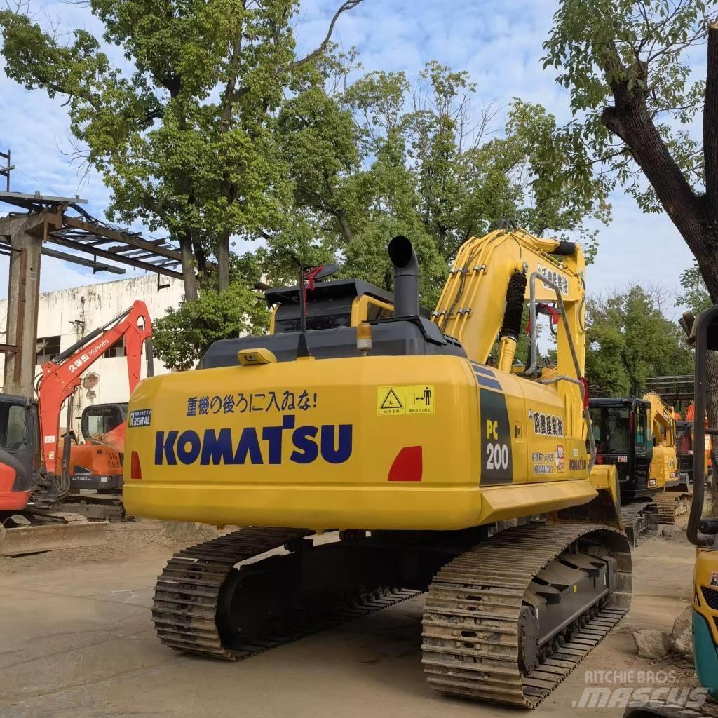 Komatsu PC 200 Beltegraver