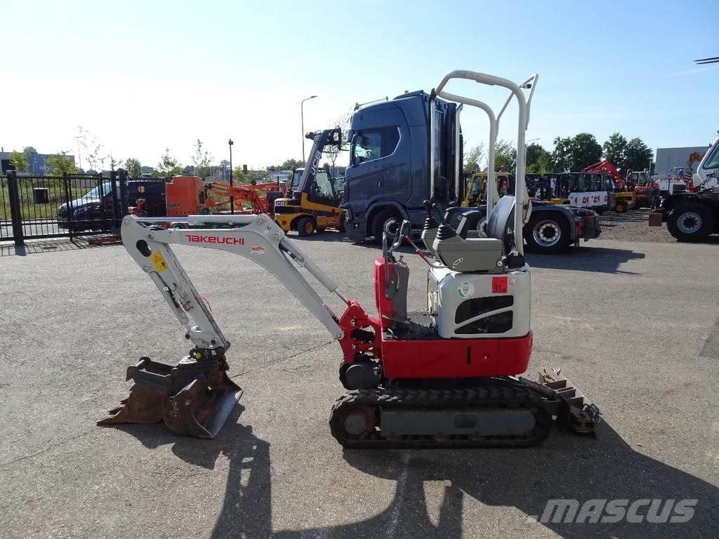 Takeuchi TB210 Minigravere <7t