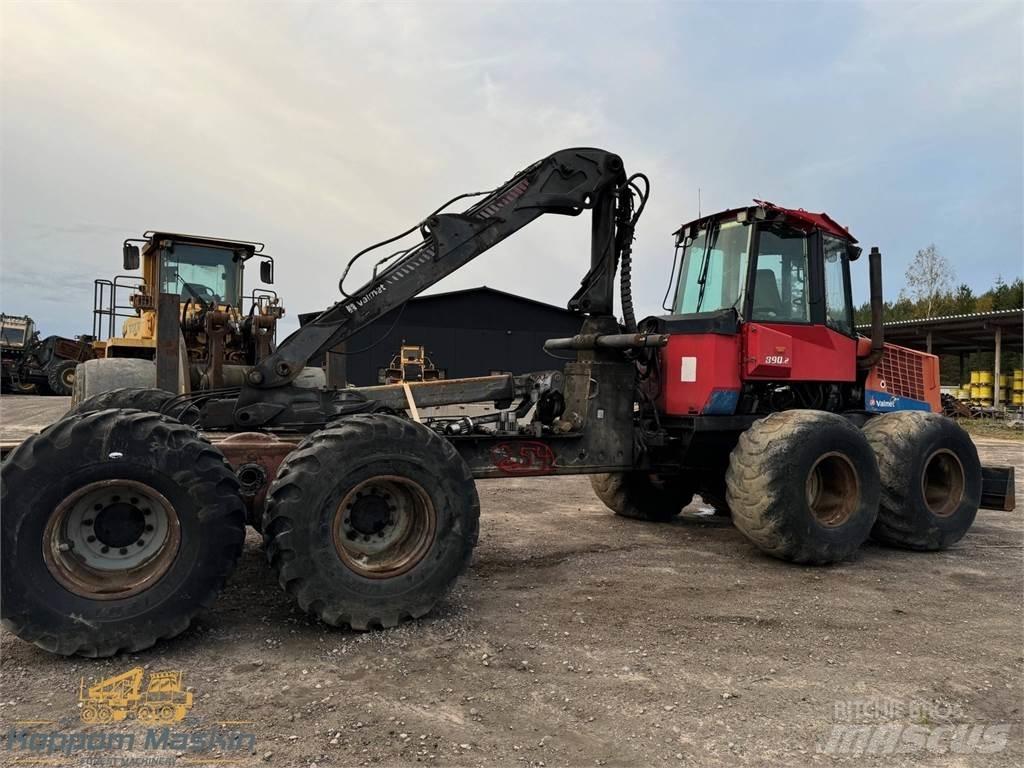 Valmet 890.2 Lassbærere