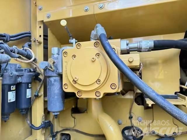 CAT 320 GC Beltegraver