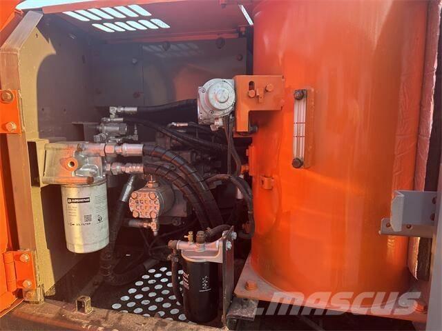 Hitachi ZX120 Beltegraver