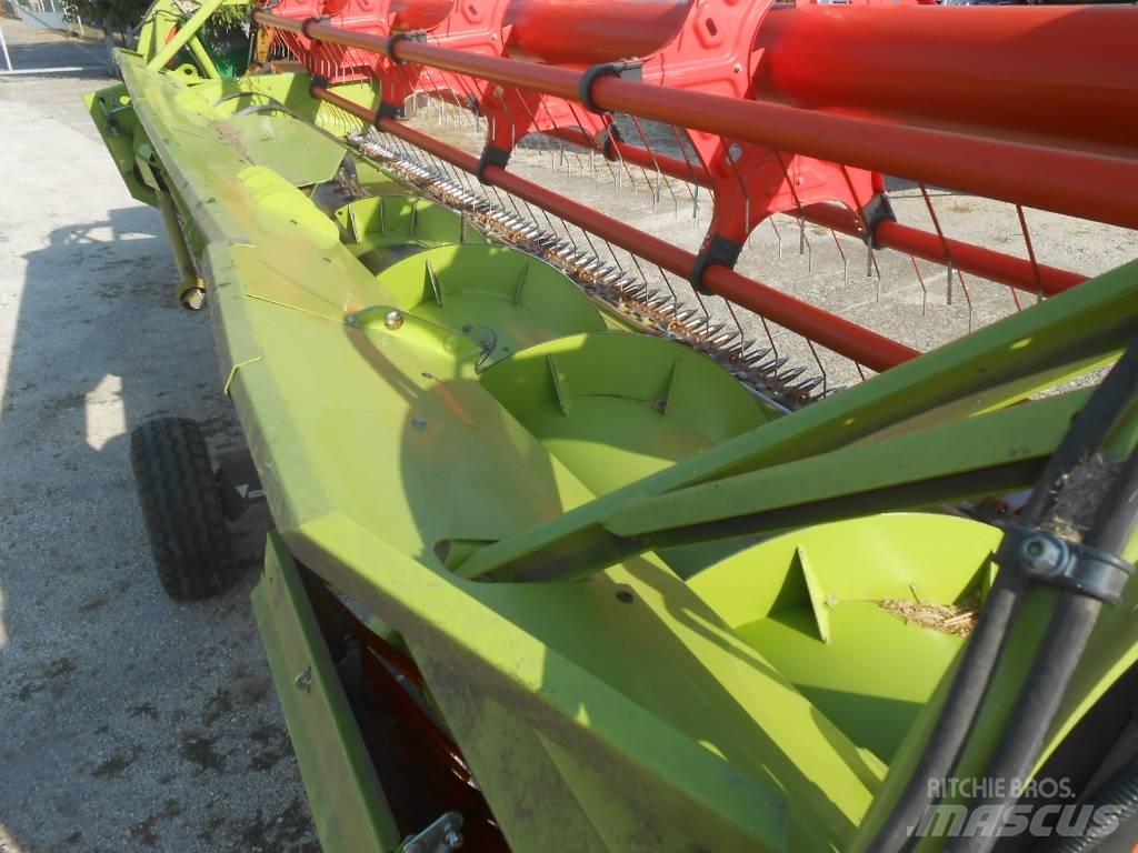 CLAAS Tucano 440 Skurtreskere