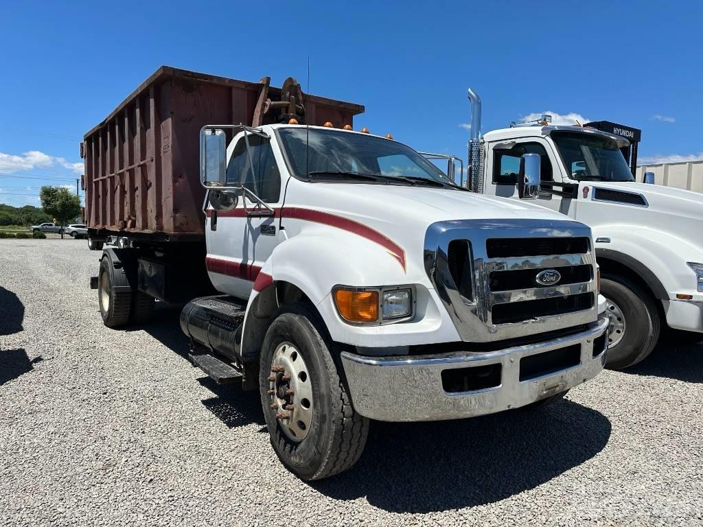 Ford F 750 Renovasjonsbil
