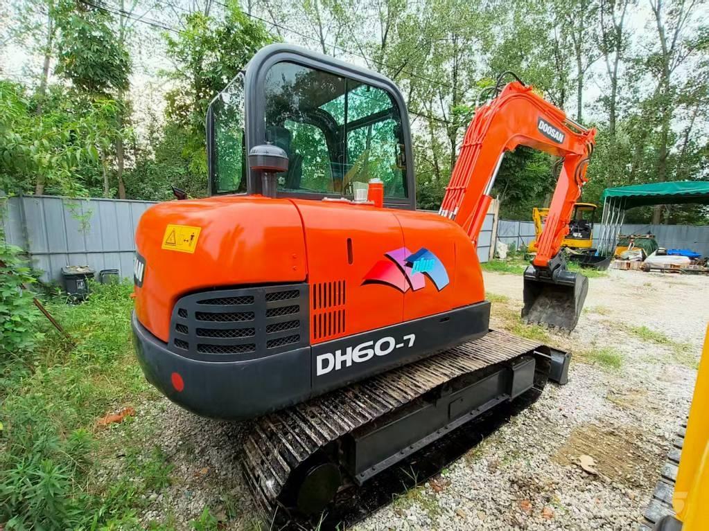 Doosan DH 60-7 Minigravere <7t