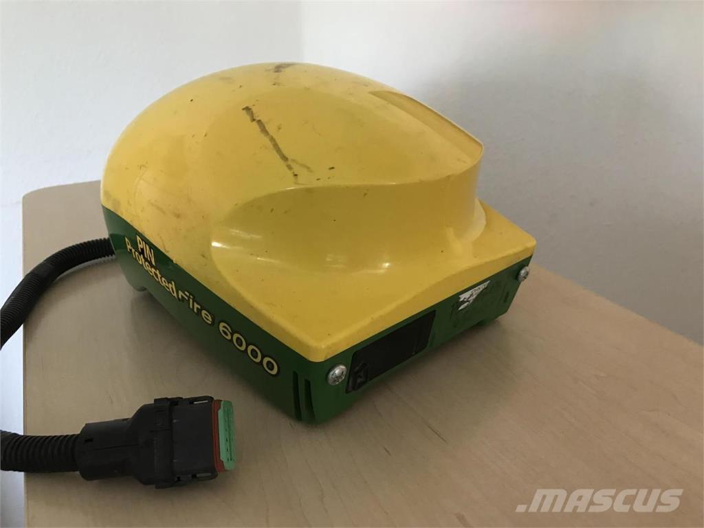John Deere SF6000 GPS