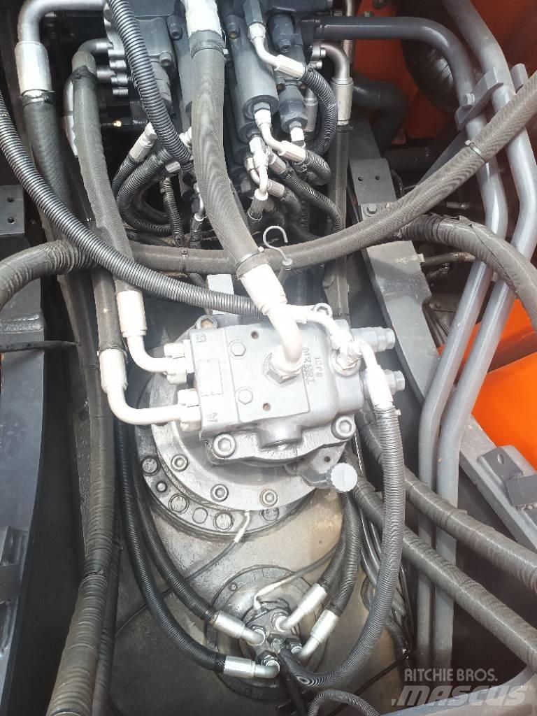 Doosan DX 225LC-9C Beltegraver