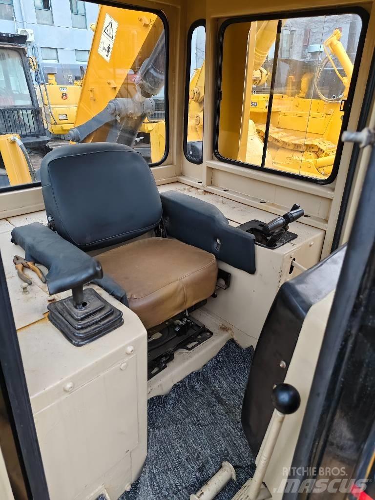 CAT D 5 M Dozere Beltegående