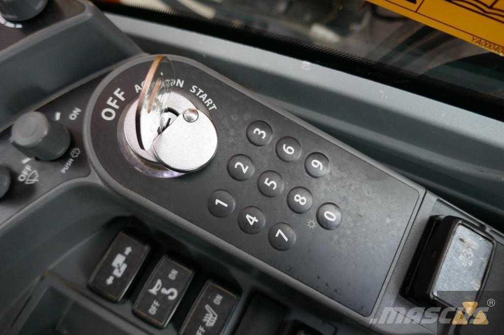 Hitachi ZX300LC-7 Beltegraver