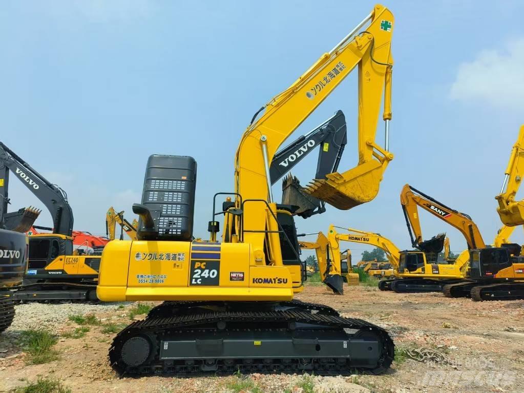 Komatsu PC 240-8 Midigravere 7 - 12t