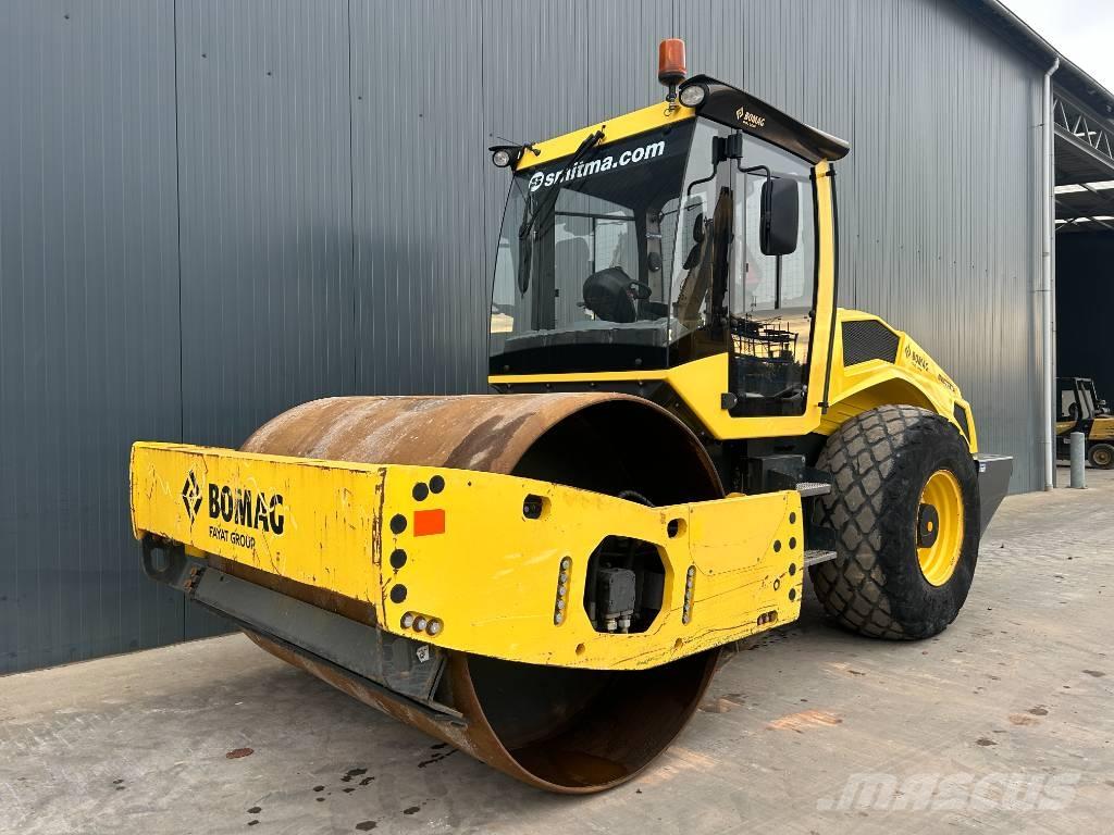 Bomag BW213D-5 Valsetog