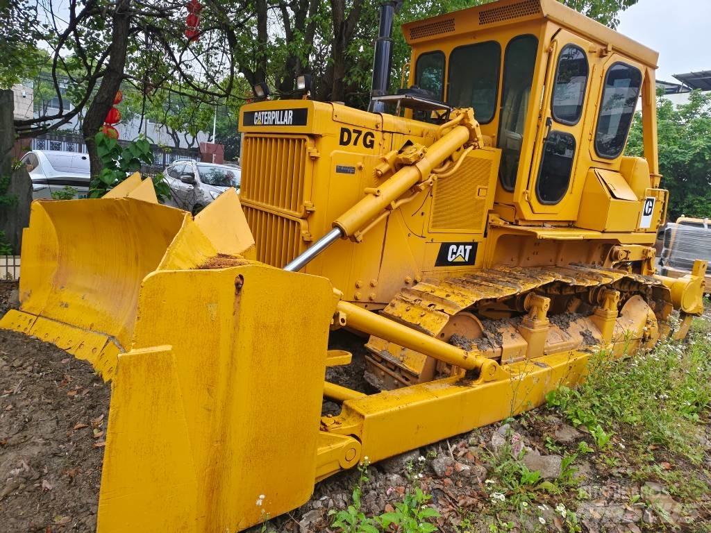 CAT D 7 G Dozere Beltegående