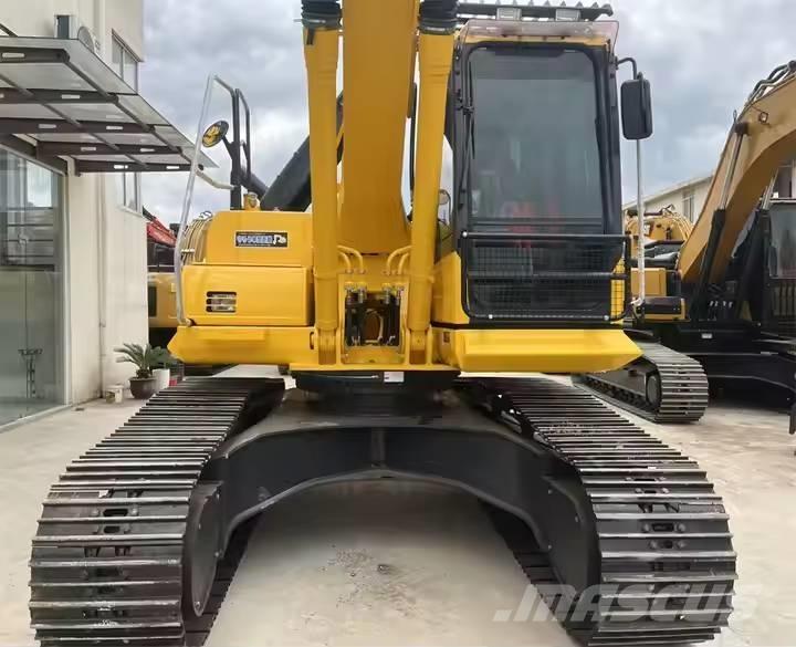 Komatsu PC220-8 Beltegraver