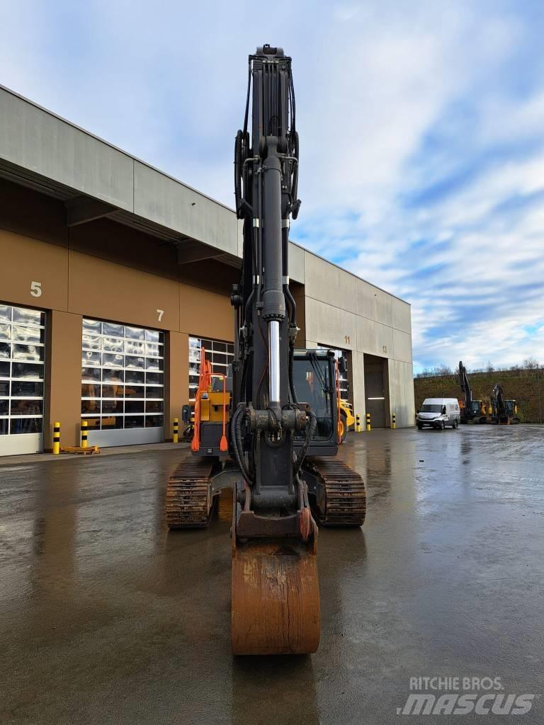 Volvo EC 200 EL Beltegraver