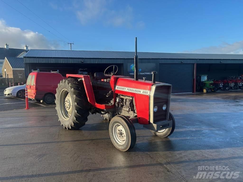 Massey Ferguson 265 Traktorer